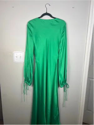 ASOS DESIGN Satin Wrap Midi Dress US 8 Green Balloon Sleeve Ruched Side Slit thumbnail 7