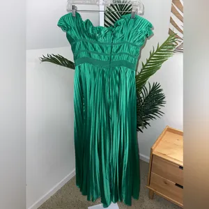 AMUR Giada Dress,‎ Green Satin Pleated, Size 2 thumbnail 2