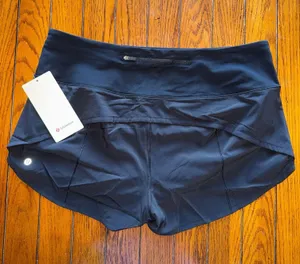 Lululemon Speed Up Short High Rise 2.5” Black Size 14 NWT thumbnail 1