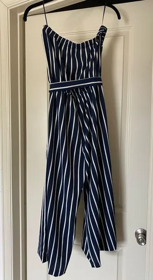 NWT Rue21 Strapless Jumpsuit Size M thumbnail 5