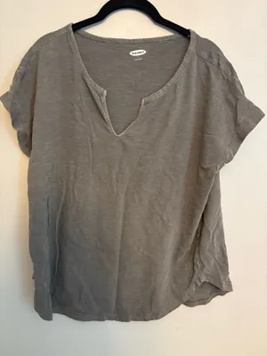 Old Navy Grey Top thumbnail 1
