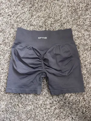 Dyfne dynamic shorts small Gray thumbnail 5