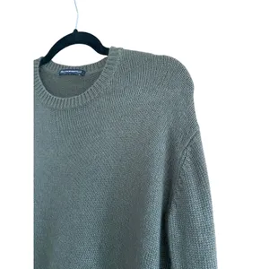 Brandy Melville Dark Green Wool Blend Crewneck Pullover Sweater One Size thumbnail 2
