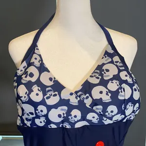 Women’s One Piece Swimsuit Halter Neck Size 4 NWOT thumbnail 2