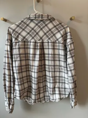 Forever 21 - Plaid Flannel Shirt - Cream & Black - Medium thumbnail 2