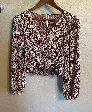 By Anthropologie Jacquard Peasant Blouse Sz Small Wine Color Cropped thumbnail 1