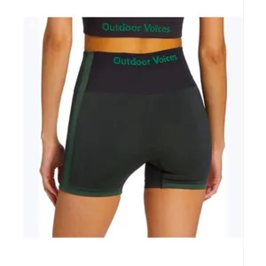 Outdoor Voices Seamless Smooth 4.5" Bike Short in Evergreen- Size Small thumbnail 2