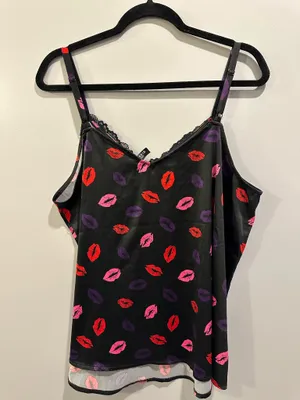Torrid Sleep Satin Lace Trim Cami and Short PJ Set Kissy Print thumbnail 6