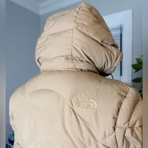 The North Face Women's Long Down Puffer Coat Tan Size XS a44 thumbnail 4