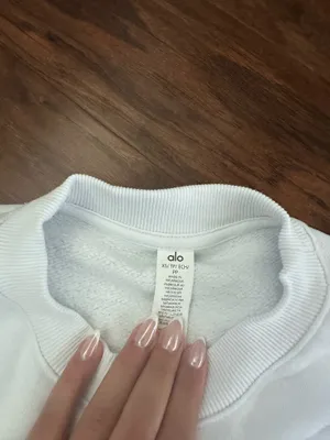 White Alo Yoga Sweatshirt thumbnail 2