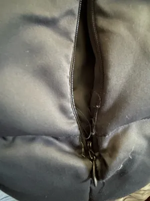 Calvin Klein Women’s Quilted Hooded Puffer Jacket with Faux Fur Trim XL thumbnail 6