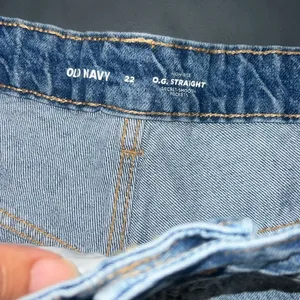 OLD NAVY High-Waisted OG Straight Ripped Jean Size 22 thumbnail 9