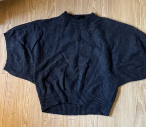 Zara Black Wide-Sleeve Crewneck Sweater thumbnail 1