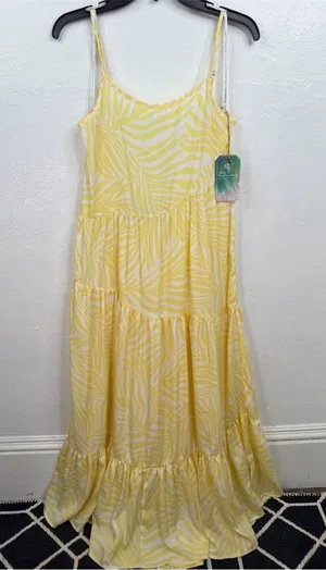 True Destinations Dress Womens M Yellow White Palm Print Tiered Maxi Low Back thumbnail 1