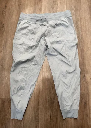 Lululemon Dance Studio Jogger Pants Women's 18‎ Gray Flaws thumbnail 1