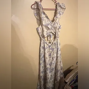 Anthropologie love Sam floral cut out dress small‎ thumbnail 5