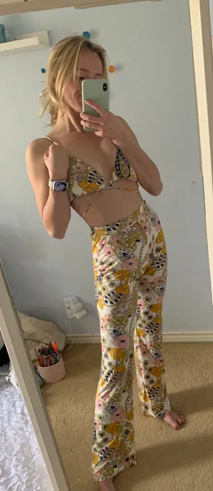 Floral Two Piece Spring Fit!!! thumbnail 1