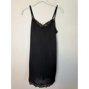 FIT Figure Improving Technology Black Lace Trimmed Slip SZ S NEW thumbnail 2