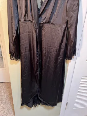 Women’s Size Medium Satin Kimono Robe Black Heart Lace Mesh Trim Dressing Gown thumbnail 5