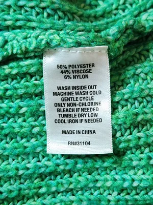 Crown and Ivy Green Relaxed Fit Cable Knit Puffy Sleeve Sweater Size Large thumbnail 8
