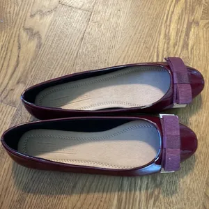 ASOS Burgundy Patent Bow Ballet Flats 6.5 Coquette Balletcore Slip‑On‎ Shoes thumbnail 2