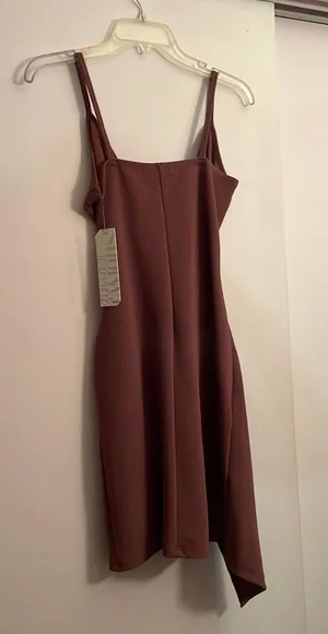 Dress thumbnail 2