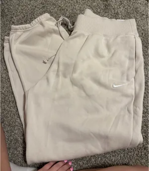 Oversized High-Rise Sweatpants Nike thumbnail 1