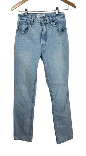 Abercrombie & Fitch 90s Slim Straight Ultra High Rise size 26S thumbnail 1