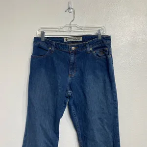 Harley Davidson Blue Straight Leg Jeans Mid Rise Denim Sz 8 thumbnail 3