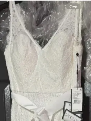 Adrianna Papell V-Neck Long Bridal Dress NWT Size 2 Coquette Bow Lace thumbnail 9