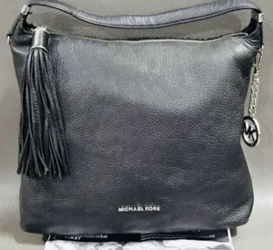 Michael Kors Bedford Pebbled Leather Black Bag thumbnail 1