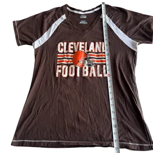 Cleveland Browns NFL Team‎ Apparel Women's V-Neck T-Shirt - Extra Large thumbnail 2