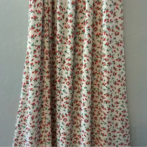 ⭐️Nasty Gal white, pink and red rose print maxi dress with halter size 2 thumbnail 15