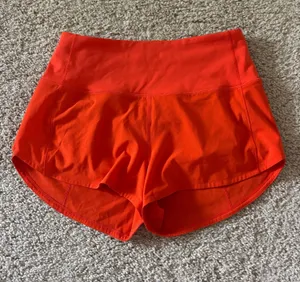 Lululemon Shorts thumbnail 1