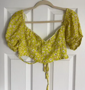 Sky to Moon Floral Green Babydoll Crop Top thumbnail 1
