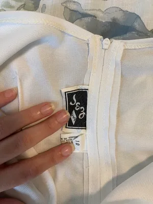 Vintage White Tennis Top With Embroidered Flowers thumbnail 3