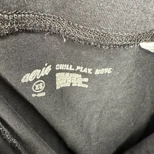 Aerie‎ size XS chill play move black leggings thumbnail 3