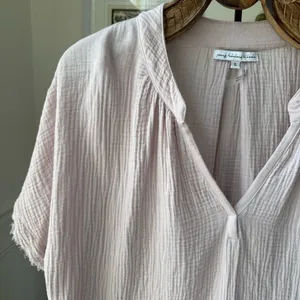 Young Fabulous & Broke Orchid Gauze Short Sleeve Cropped Pink Lavender Blouse L thumbnail 2