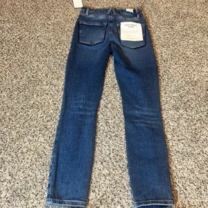 Good American‎ Good Waist Crop Skinny High Rise Jeans Distressed Blue Size 0 25 thumbnail 7