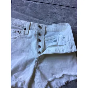 Levis 501 Original High Rise White Denim Cut Off Shorts 56327-0248 Womens W24 thumbnail 2