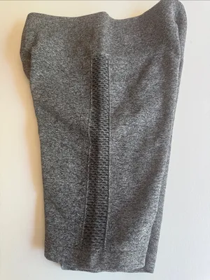 Charlotte Russe Gray High-Rise Seamless Bike Shorts thumbnail 9
