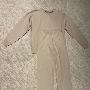 Fruit of the Loom Tan Sweat Set thumbnail 1