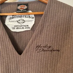 Harley Davidson Embroidered Logo Long Sleeve Shirt Size L Huntington‎ New York i thumbnail 2