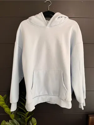 TRENDY QUEEN Powder Blue Pullover Sweatshirt Viral Hoodie Sz M GUC thumbnail 1
