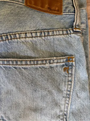 Madewell The Perfect Vintage Jean Size 25 Light Wash High Rise Straight Leg thumbnail 4