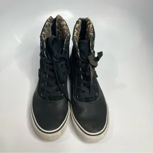 Vans lace up boots size 6.5‎ thumbnail 3