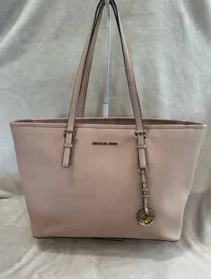 Michael Kors Large Jet Set Tote thumbnail 1