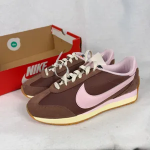 Nike‎ Pacific Sneakers Womens 9.5 UK 7 Retro Lifestyle Fauna Brown Pink Foam thumbnail 2