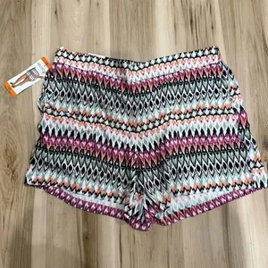 NEW Wildfox Lightweight Pull-On Shorts Aztec Print Women’s 2XL XXL thumbnail 2