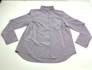 Athleta Everlasting Top‎ Womens Size XS Light Purple Grey Button Front *FLAW thumbnail 1